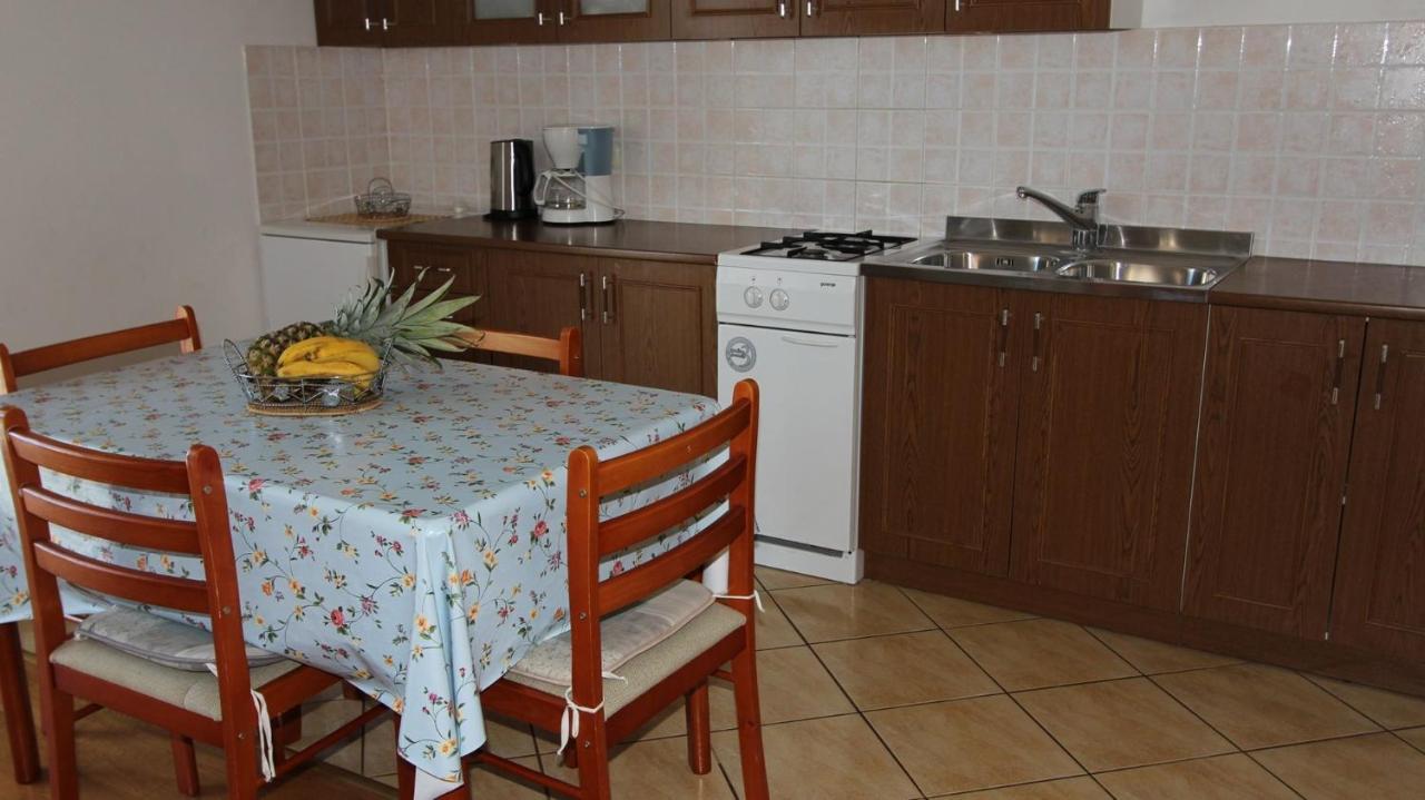 Apartments Ravlic Ana Malinska Dış mekan fotoğraf